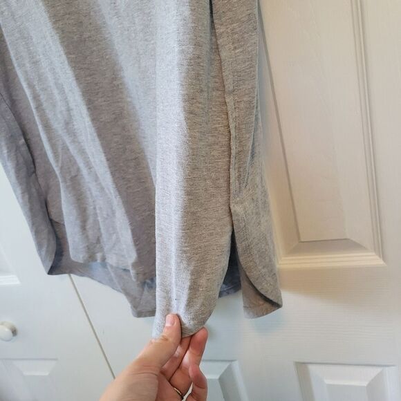 Soft Surroundings Gray Long Length T-Shirt Size Large - Picture 4 of 6